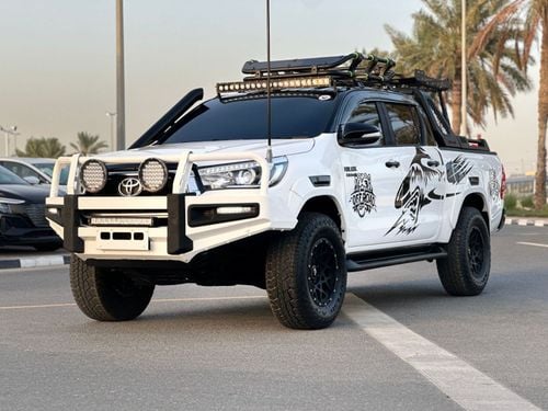 Toyota Hilux HEAVY MODIFICATION | PREMIUM ROOF RACK | SPORTS BAR WITH BASKET | SIDE BODY STICKER | 2.8L DIESEL | 