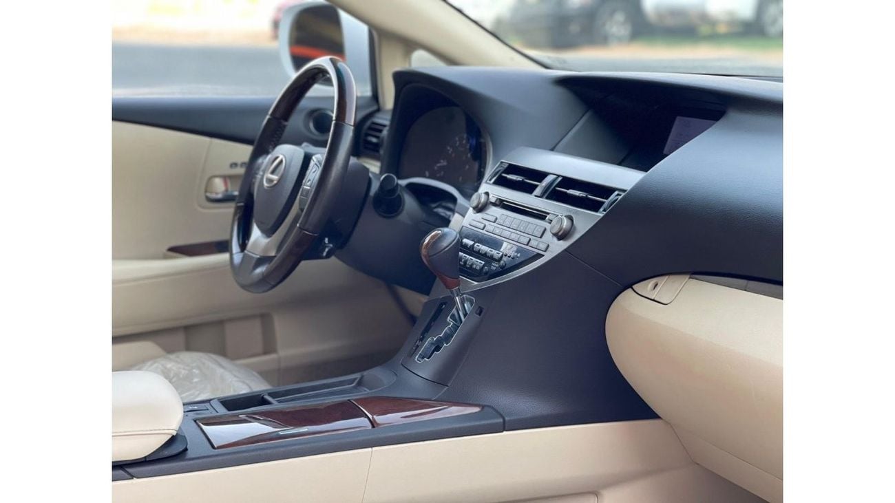 لكزس RX 350 2014 لكزس RX350 بلاتينيوم (AL10)، 5 أبواب، 3.5 لتر 6 أسطوانات، بنزين، أوتوماتيكي، دفع رباعي