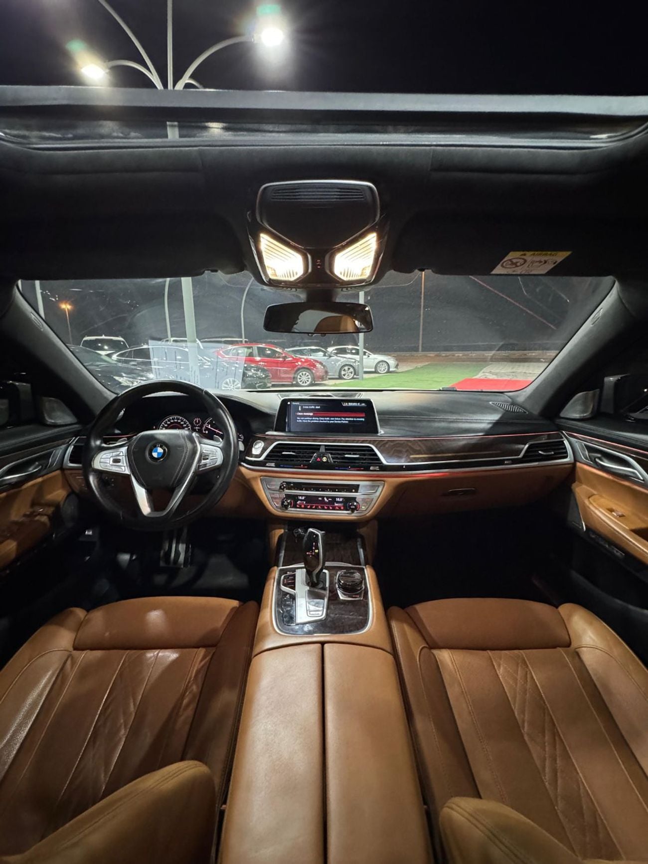 بي أم دبليو 750Li PURE EXCELLENCE