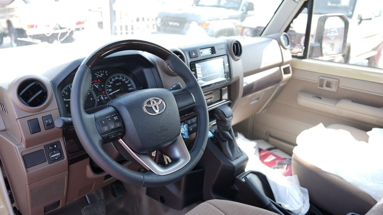 Toyota Land Cruiser Pick Up TOYOTA LC79 PICK-UP SINGLE CABIN 4.0L V6 A/T 2025 WITH DIFFLOCK