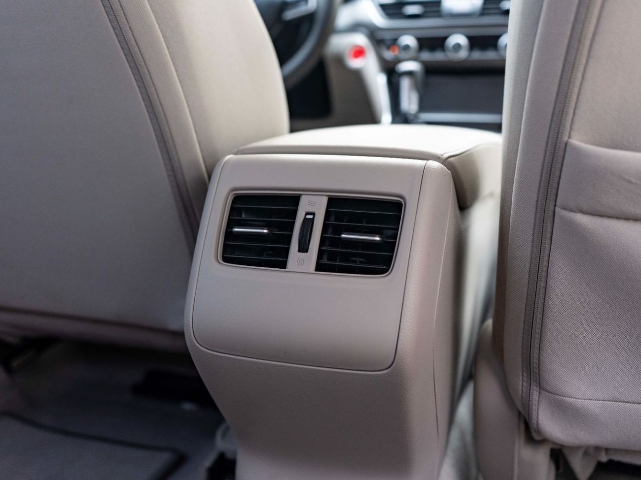 هوندا أكورد LX 1.5L