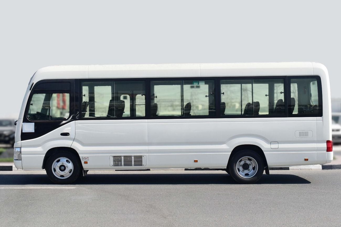 تويوتا كوستر STD 4.2L TDSL 2026 Model