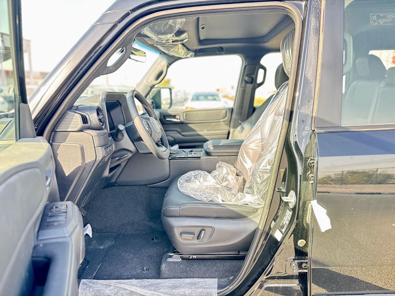 تويوتا برادو TXR 2.4T