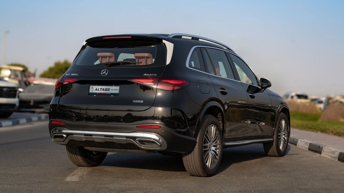 مرسيدس بنز GLC 300 2025 | MERCEDES GLC 300 L 4MATIC DAYNAMIC 7 SEATS