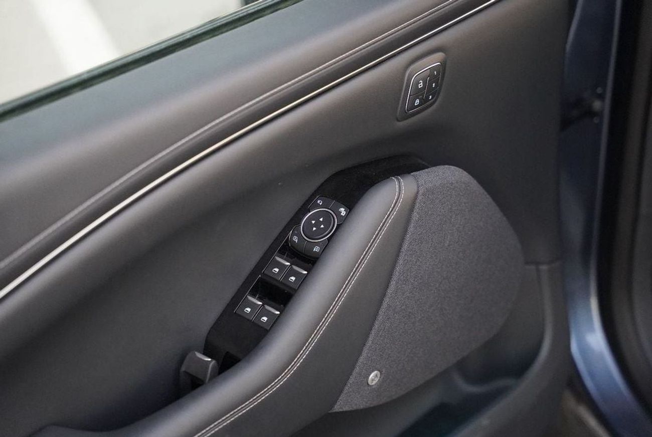 فورد موستانج ماك-إي 2022 FORD MUSTANG MACH-E PREIMUM AWD BLUE 0km