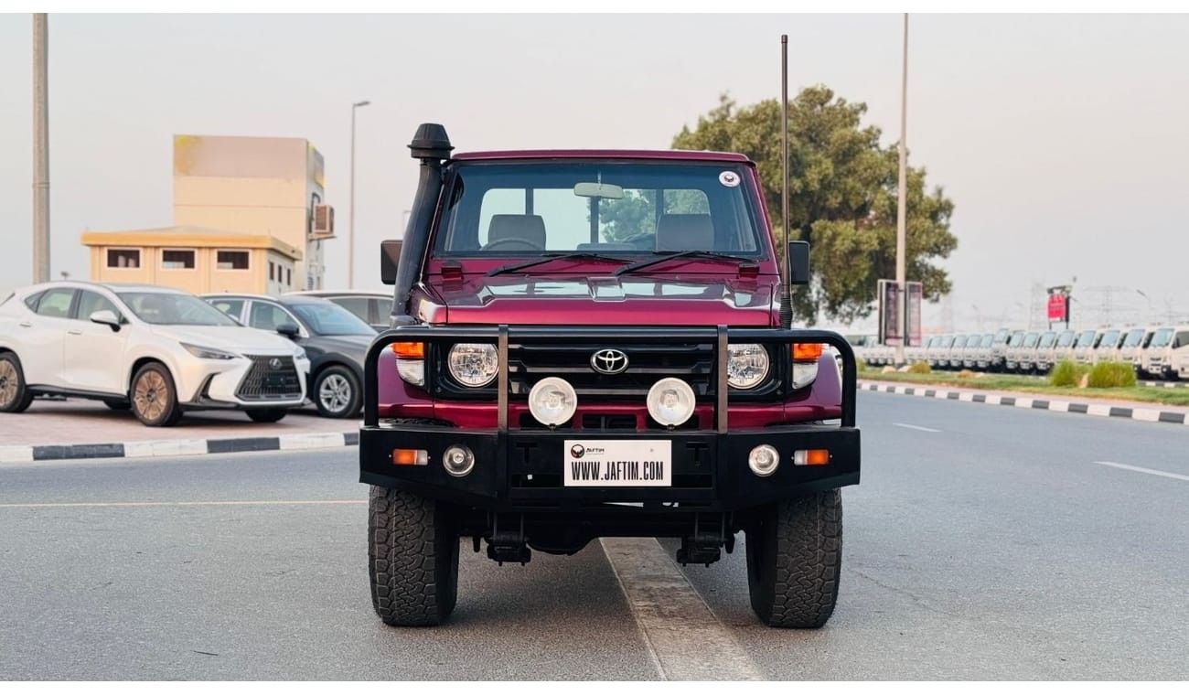 تويوتا لاند كروزر بيك آب SINGLE CABIN | 1991 | 4 X 4 | MANUAL TRANSMISSION | RHD | 4.2L DIESEL | PREMIUM BULL BAR