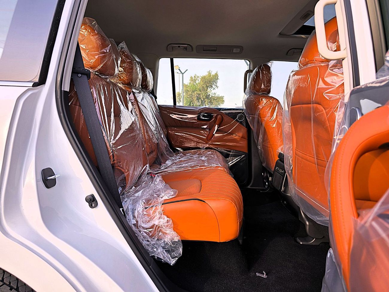 Nissan Patrol Nissan Patrol Platinum V8 5.7l Petrol 2024 model