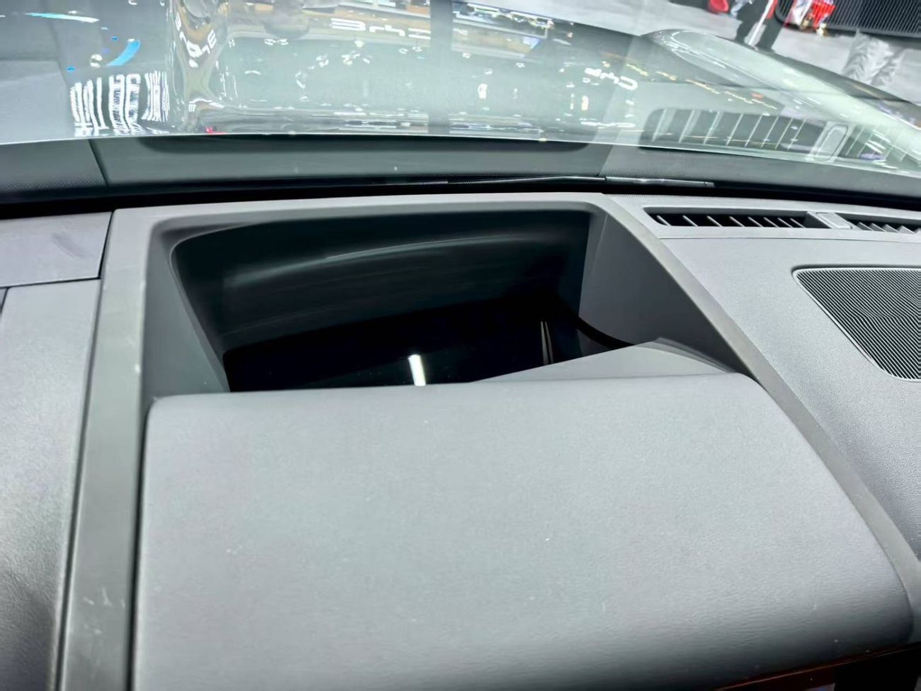 بي واي دي ليوبارد تيتانيوم 7 