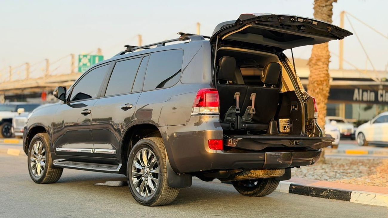 Toyota Land Cruiser PUSH START | SUNROOF | AUTO TRANSMISSION | 4.5L | POWER WINDOWS |