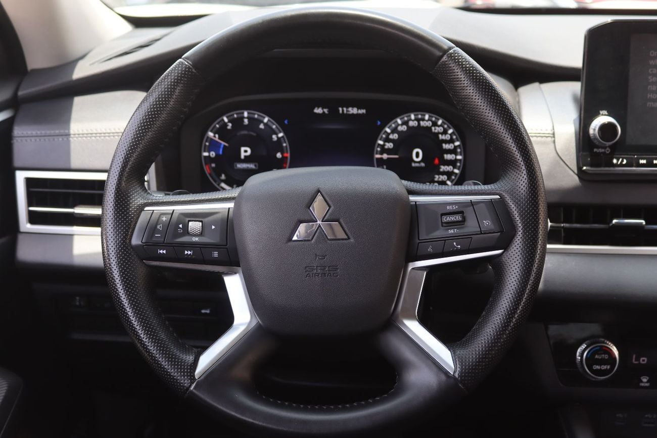 Mitsubishi Outlander PREMIUM