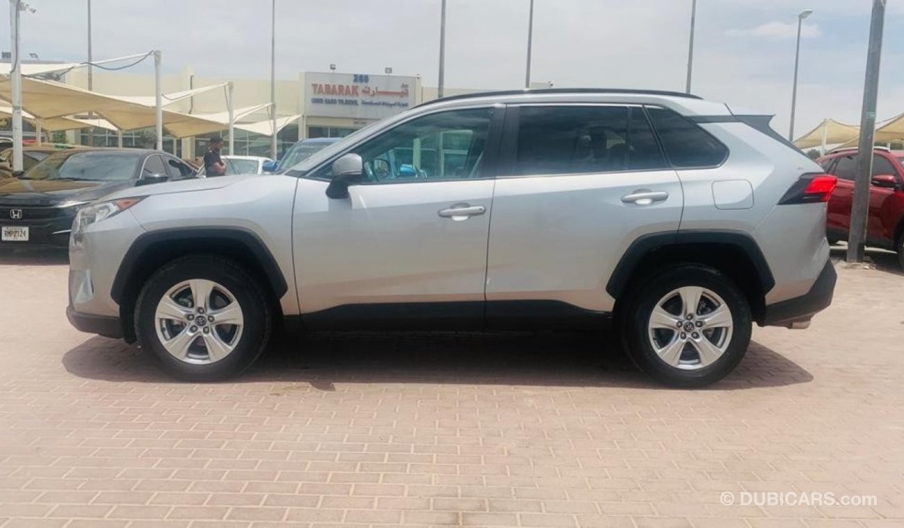 Toyota RAV4 GX XLE