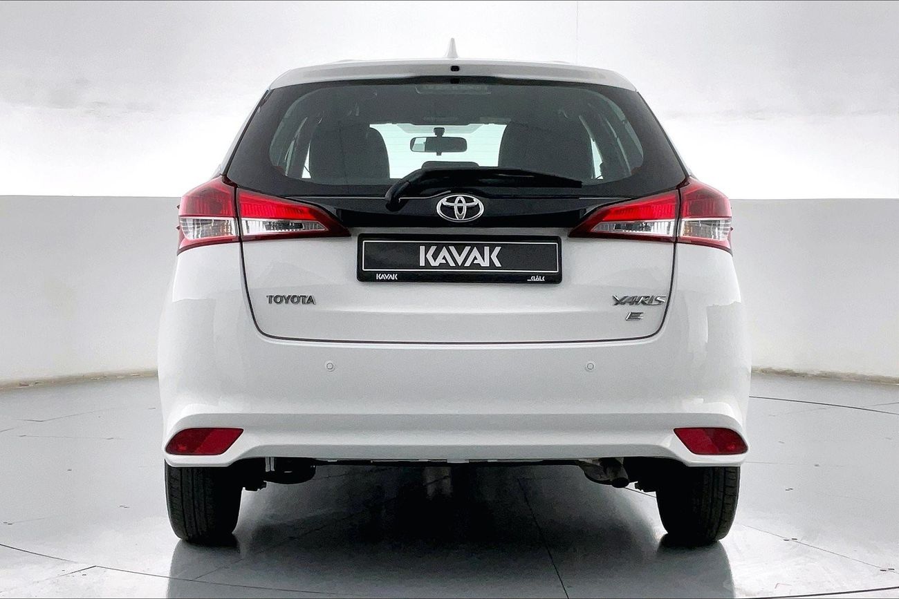 تويوتا يارس SE / E | سنة ضمان مجانية | 0 دفعة أولى | سياسة الإعادة بعد 7 أيام