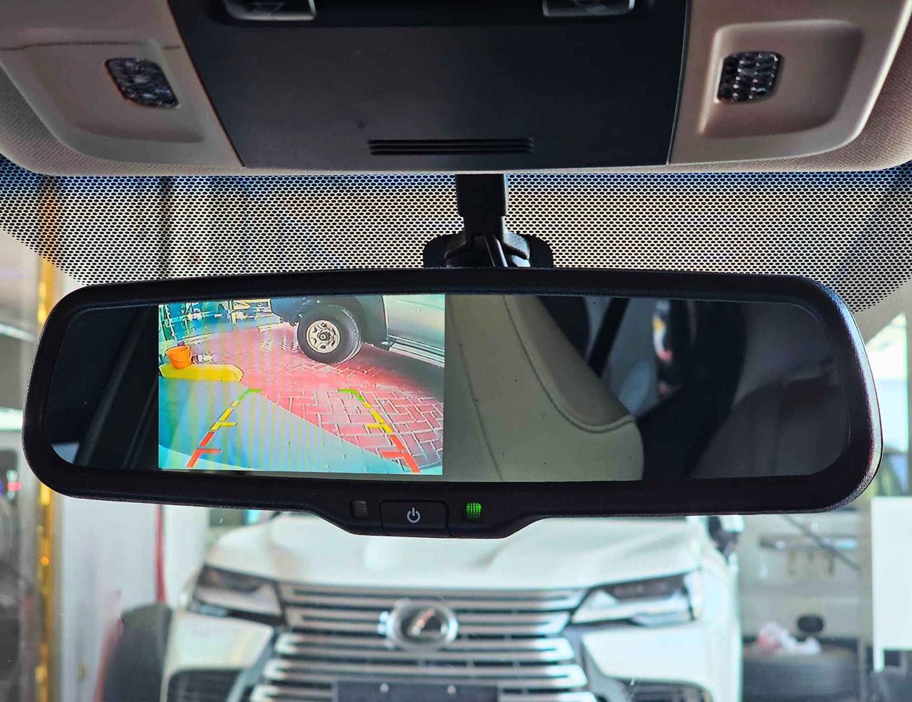 Toyota Camry LE HEV HYBRID 2.5L/1YR WARANTY/LOW MILEAGE/FSH/SINGLE USER/FREE REGISTERATION/ 962 MONTHLY/LOT#94659