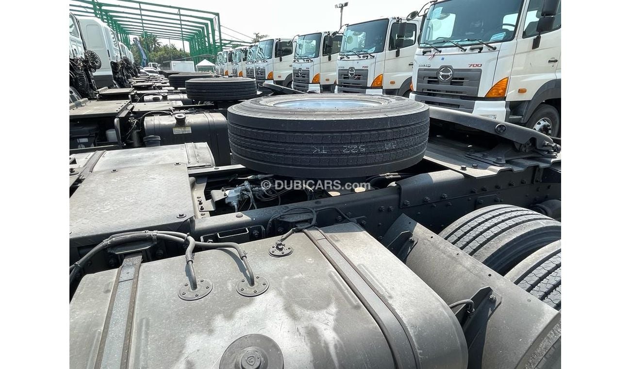 Hino 700 6x4 430PS STD ROOF