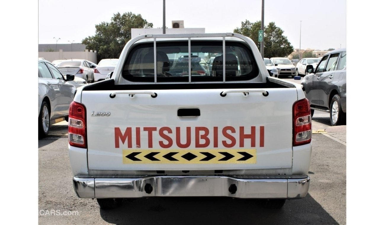 Mitsubishi L200 mitsubishi L200 GCC in excellent condition without accidents, very clean from inside and outside