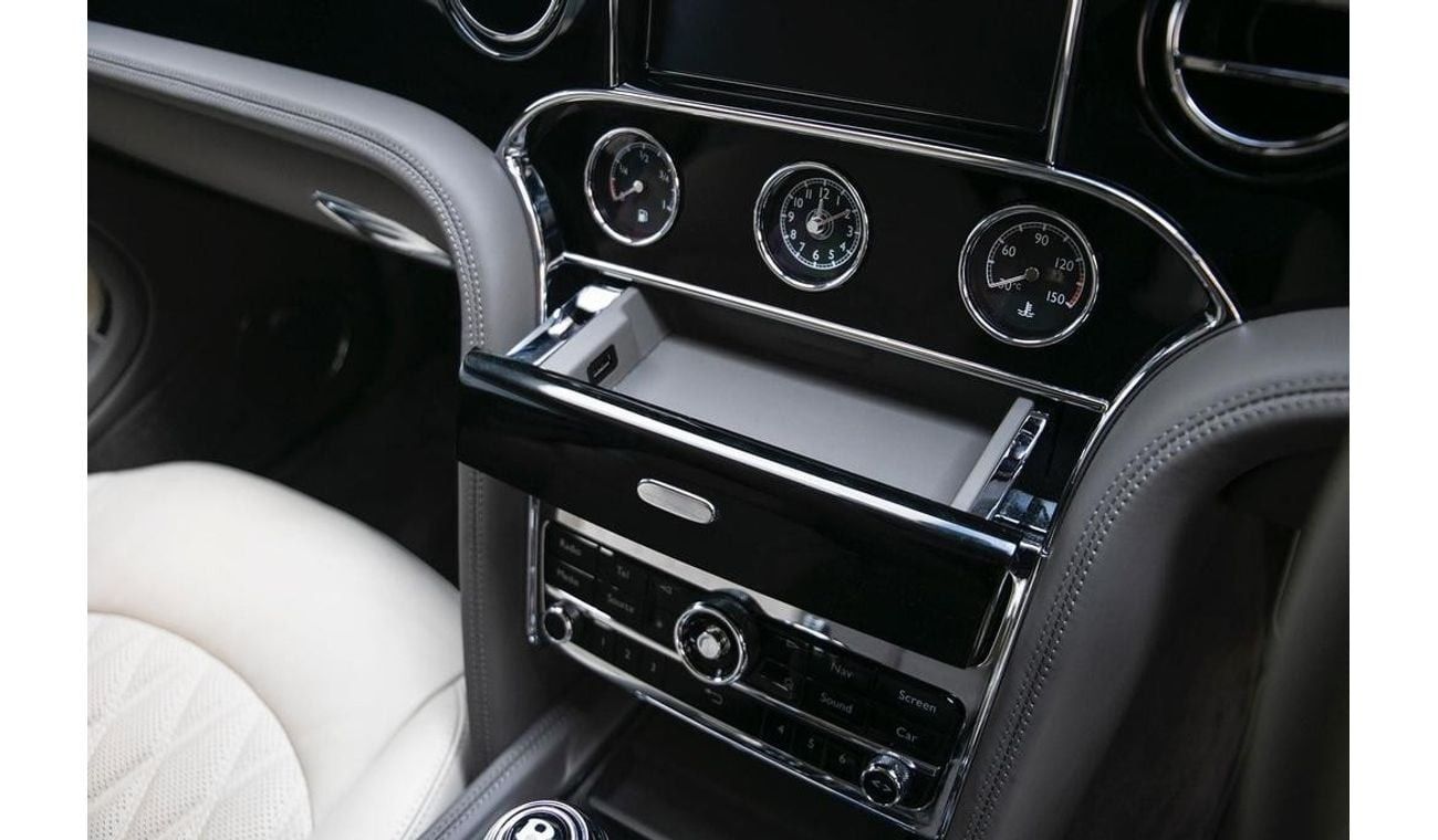 Bentley Mulsanne 6.75 V8 Auto Euro 6 4dr EWB RIGHT HAND DRIVE