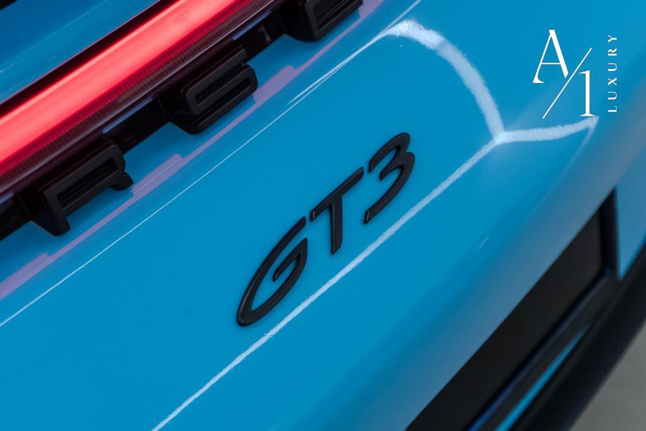 Porsche 911 GT3 4.0L 2022 Porsche 911 GT3, Warranty, Carbon Fiber Package, Sport Chrono Package, Manual Transmis