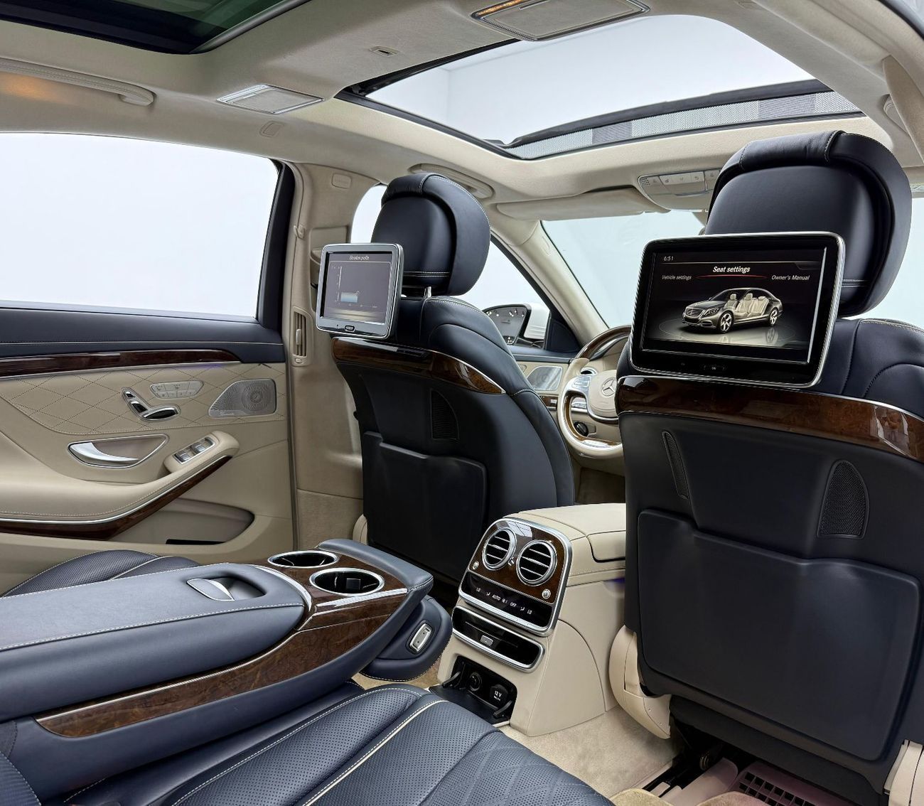 مرسيدس بنز S 500 AMG 4.7L 2015 Mercedes Benz S 500 AMG 4MATIC, Warranty, Full Service History, Excellent Condition, G