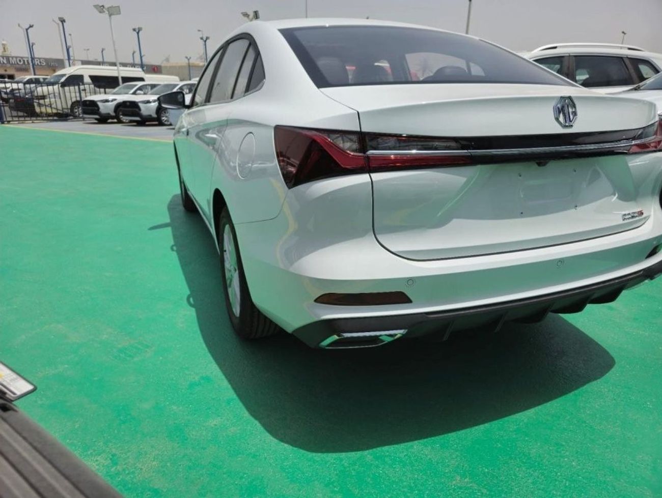 أم جي 5 1.5L PETROL 2024