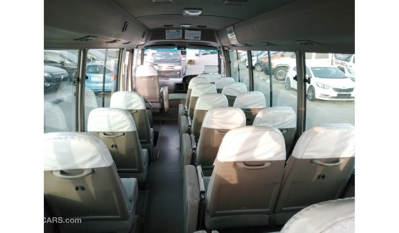 تويوتا كوستر TOYOTA COASTER BUS RIGHT HAND DRIVE (PM 851)