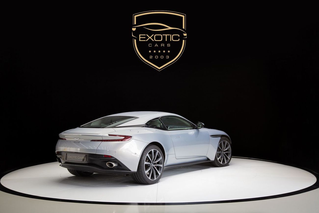 Aston Martin DB11 Std Aston Martin DB11 V12