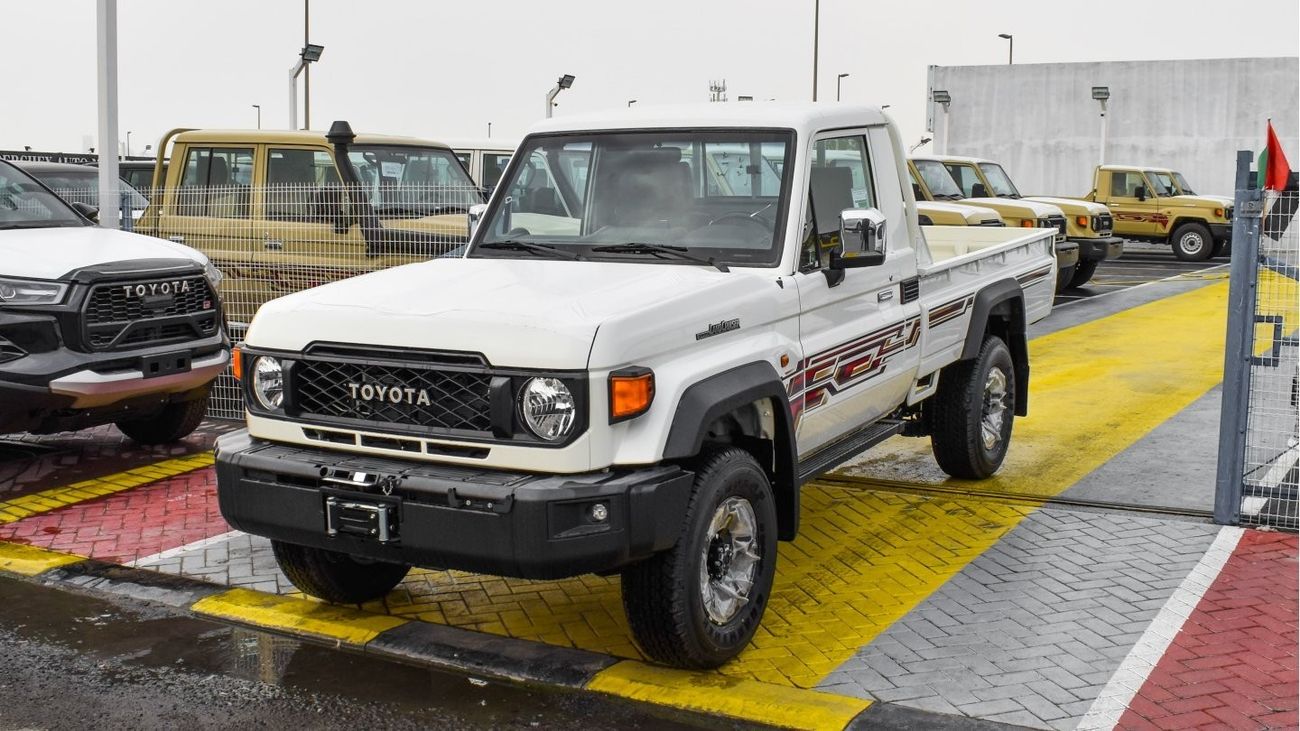 Toyota Land Cruiser Pick Up