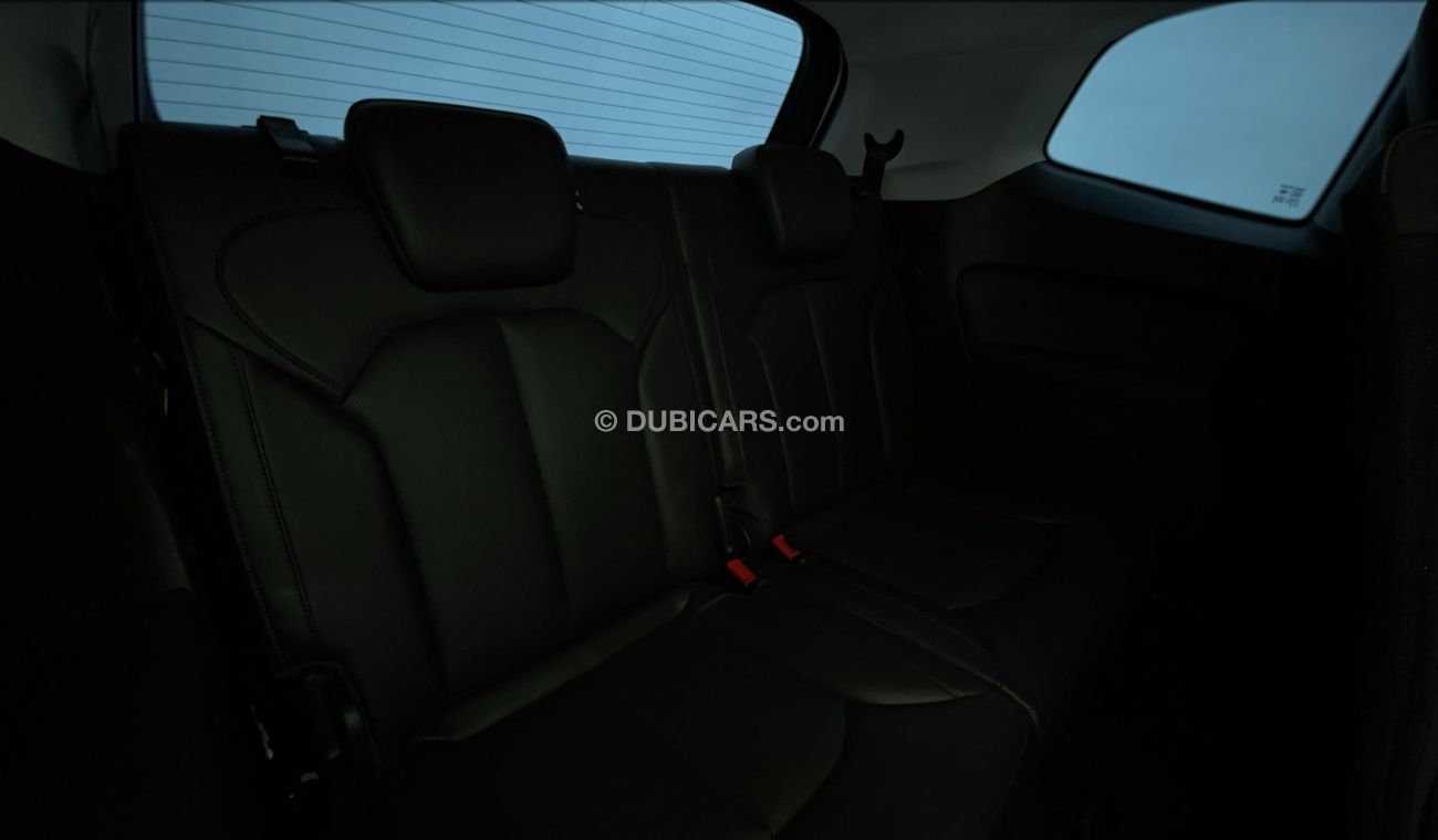 أم جي RX8 LUX 2000