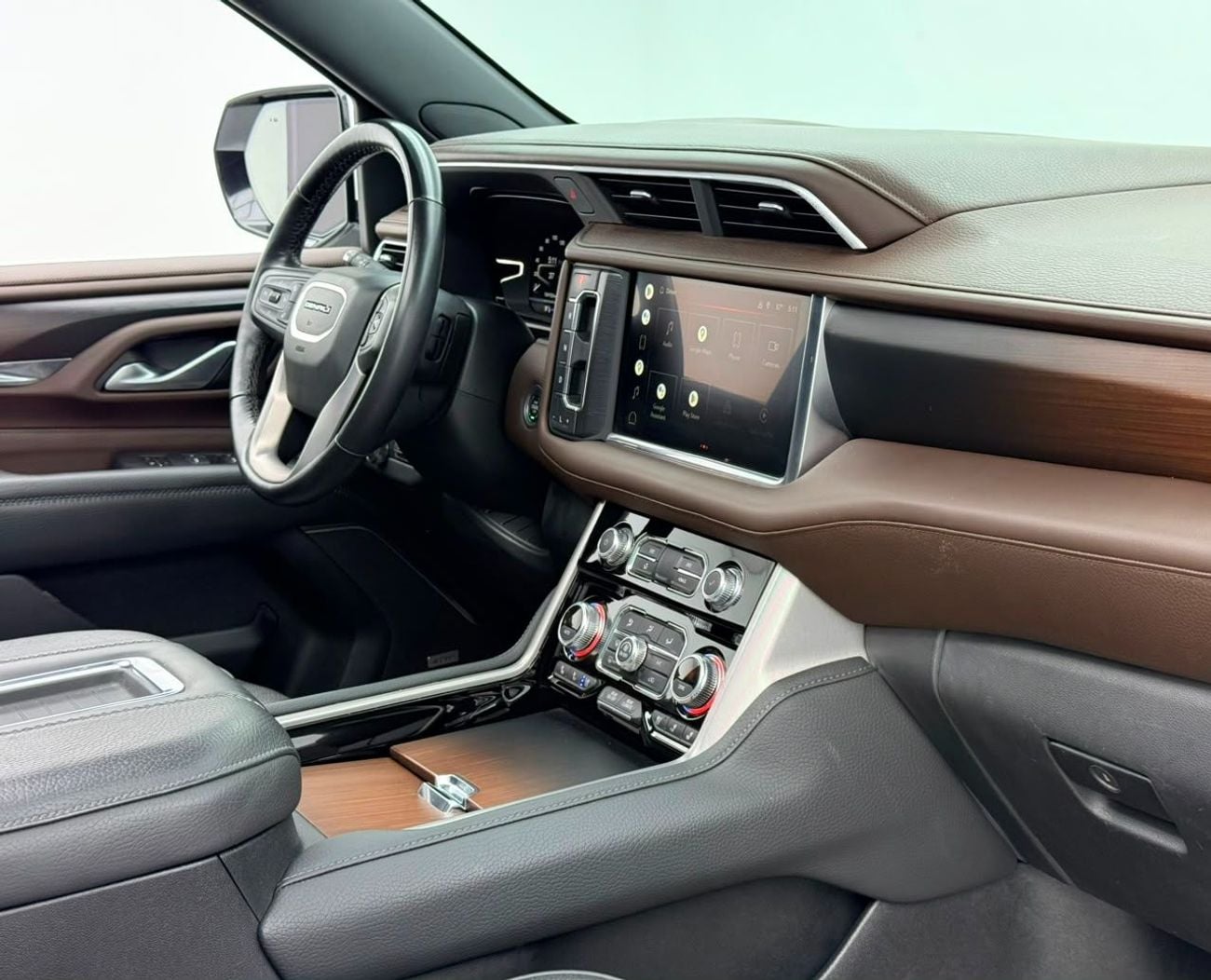 GMC Yukon 2022 GMC Yukon Denali, GMC Service History, 1 Year Warranty, Excellent Condition, GCC