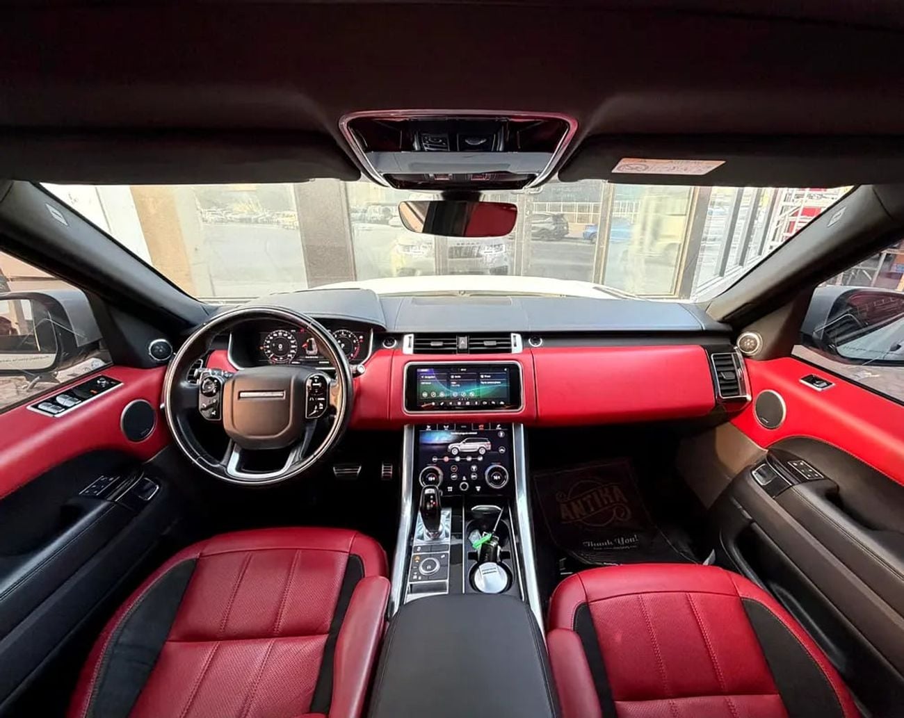 Land Rover Range Rover Sport Dynamic SE | GCC Specs