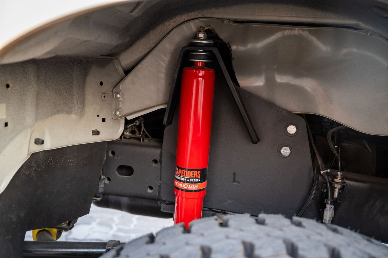 تويوتا كوستر 4.2 DSL MANUAL BUS 30 SEATS | 4x4