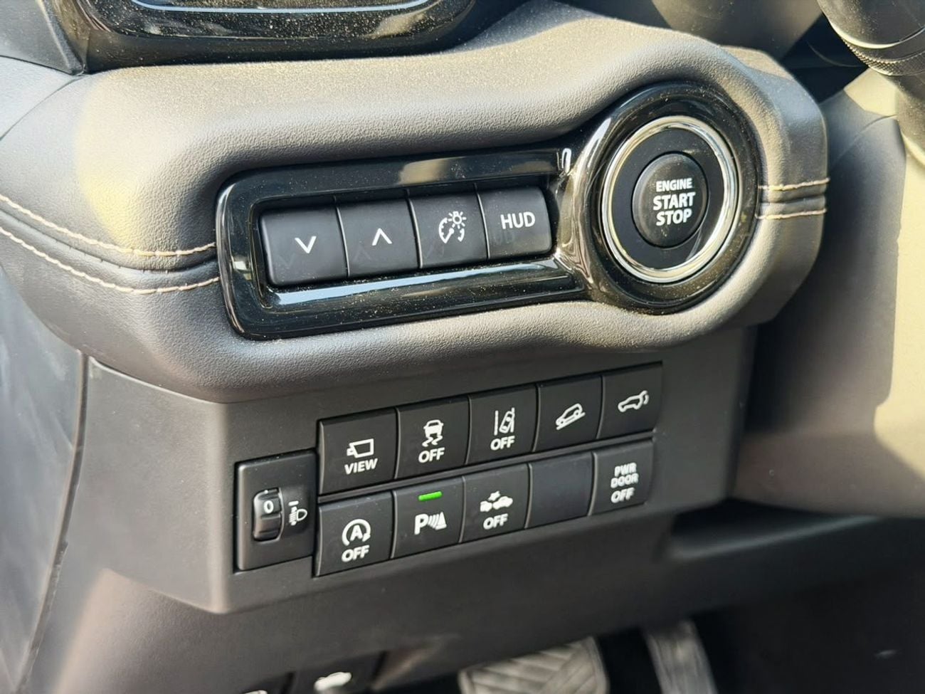 Suzuki Across SUZUKI ACROSS HYBRID 4WD 2026