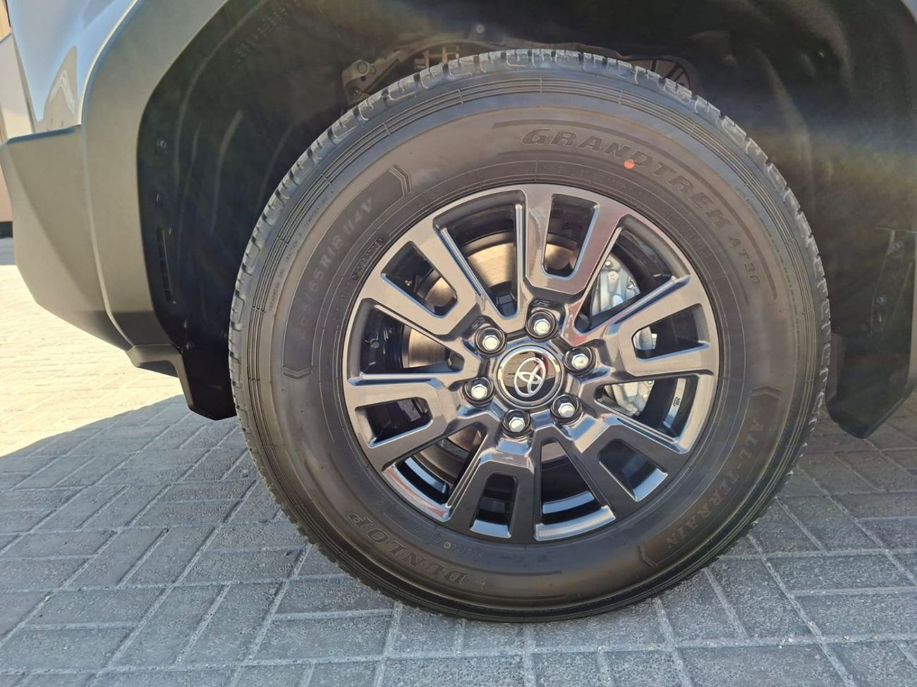 Toyota Prado TOYOTA PRADO 2.4L PETROL 4X4 TURBO MY 2025