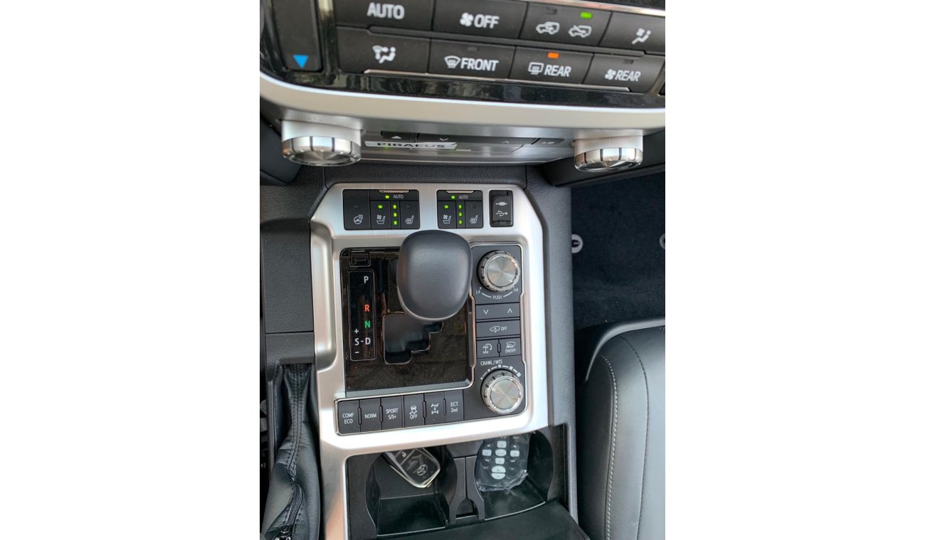 تويوتا لاند كروزر 4.5L VX TD EXCALIBUR (Export only)