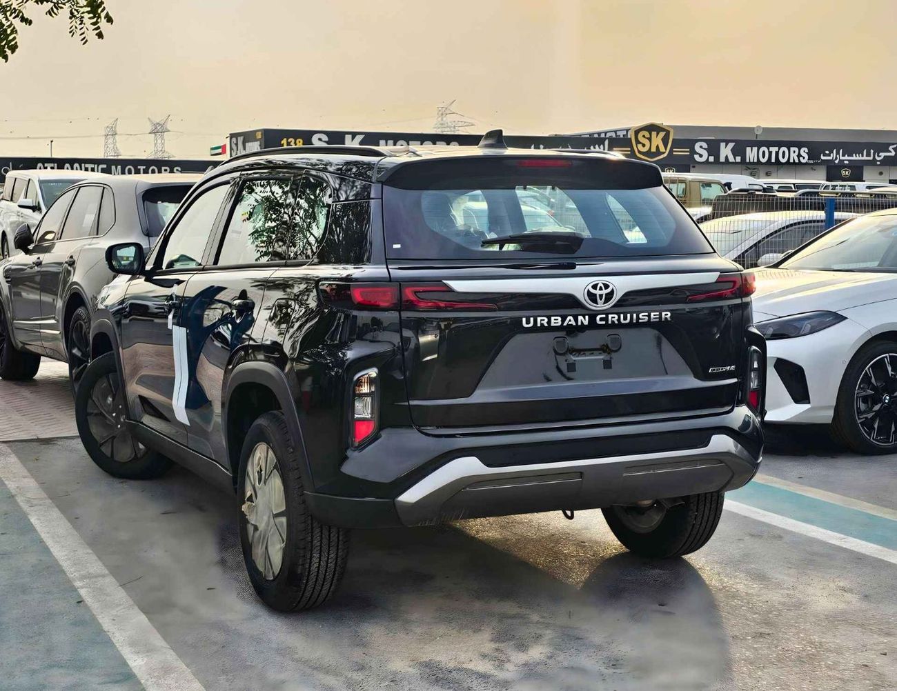 Toyota Urban Cruiser GLX NEODRIVE / 1.5L PETROL V4 / KYELESS DOOR / PUSH START / DVD+CAMERA (CODE # UB3)