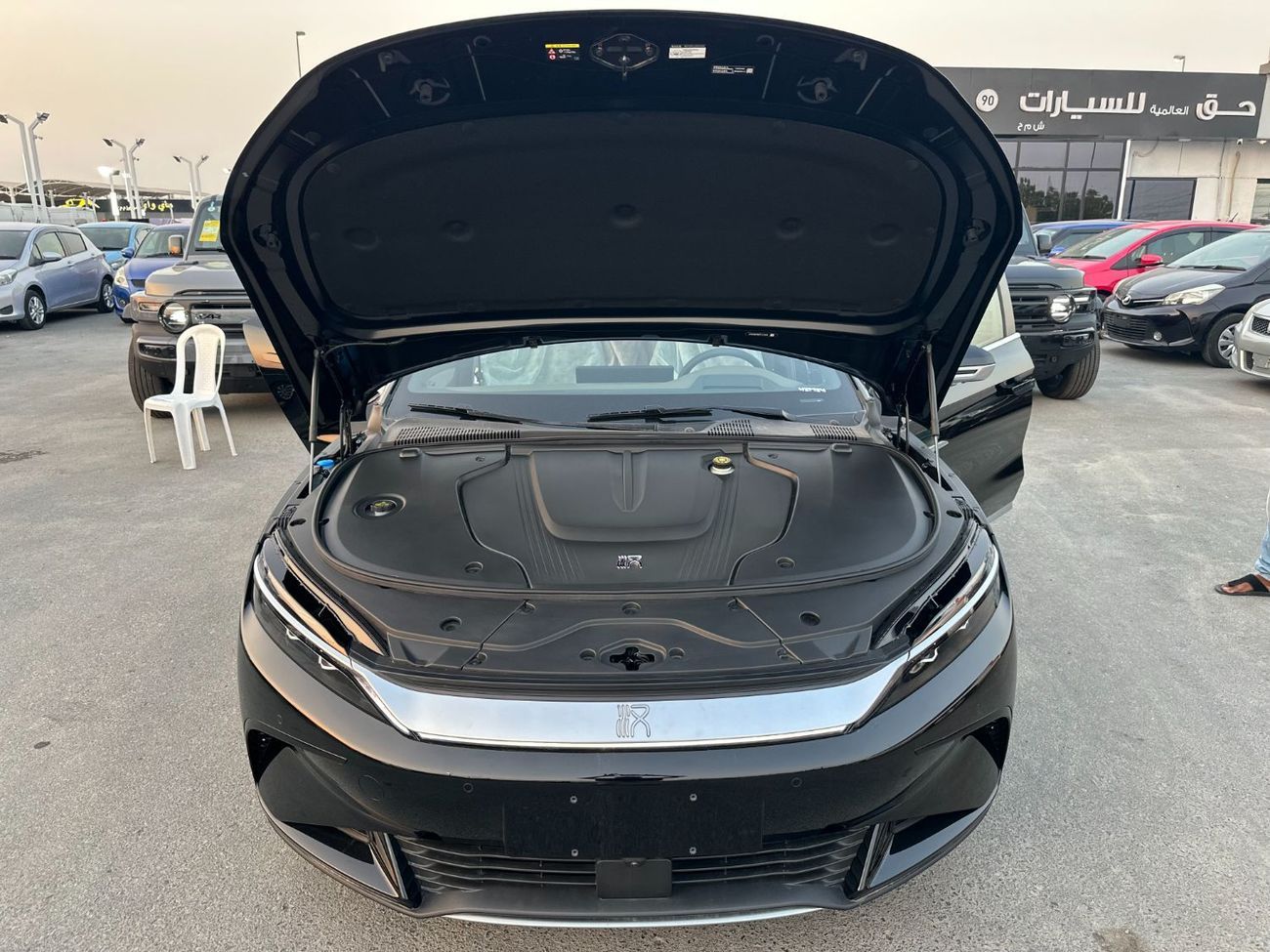 BYD HAN BYD HAN  -EV Range 605 KM