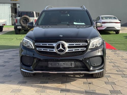 مرسيدس بنز GLS 500