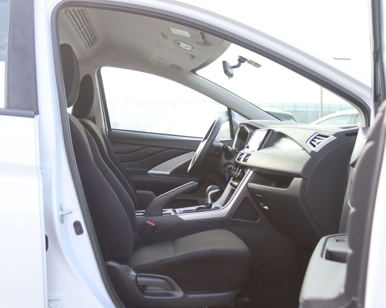 ميتسوبيشي إكسباندر ميتسوبيشى إكسبندر- خليجى - 2023 - بدون حوادث -  -محرك 1.5-عدد7 مقاعد- بحاله ممتازه