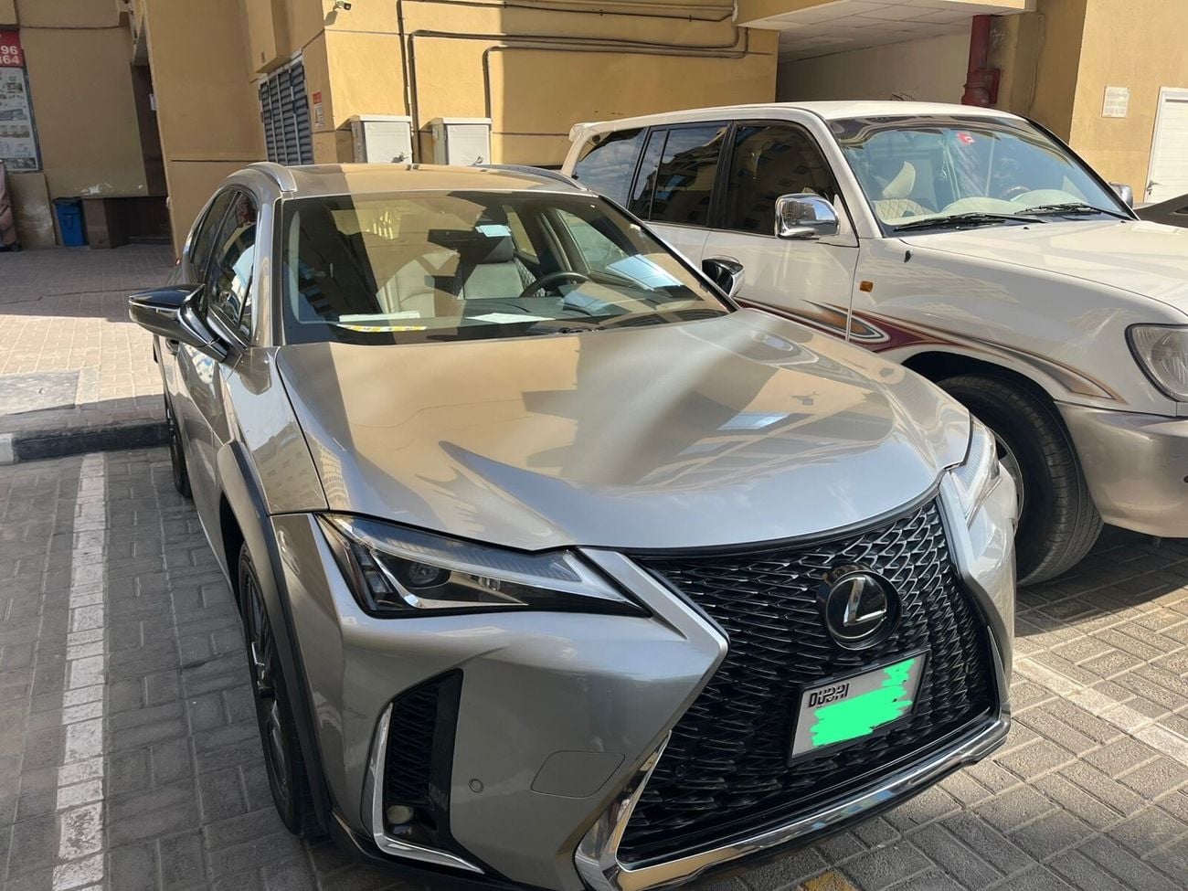Lexus UX200 F SPORT