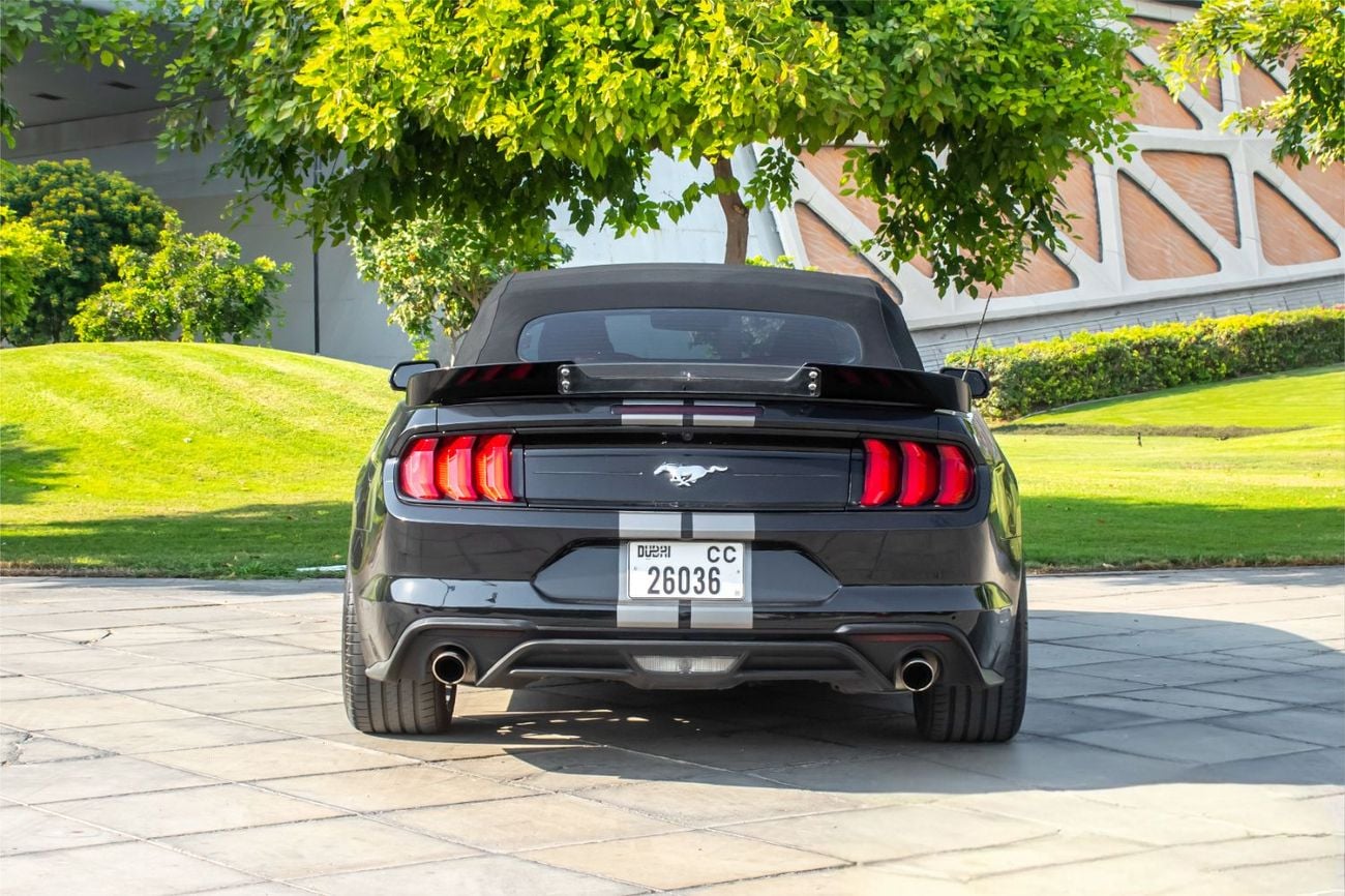 فورد موستانج EcoBoost Premium 2.3L Convertible M/T