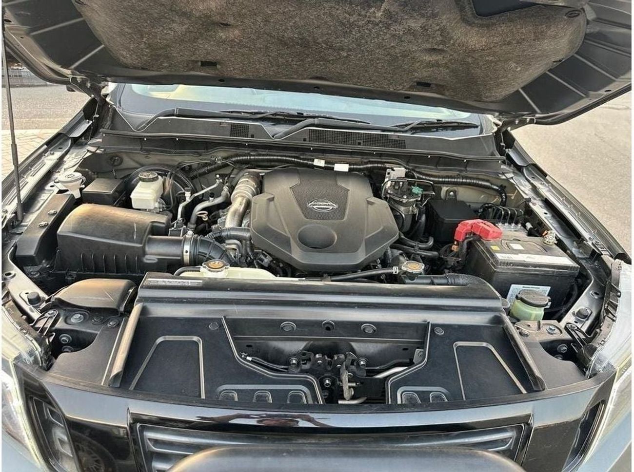 نيسان نافارا DIESEL 2.3 LITER ,RIGHT HAND DRIVE ,2019 MODEL ,ONLY FOR EXPORT