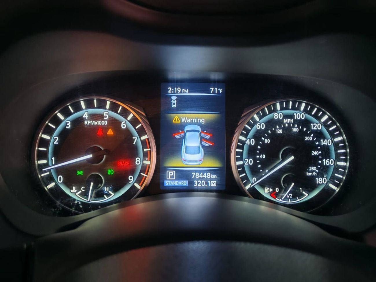 Infiniti Q50 Premium 3.0L (300 HP)