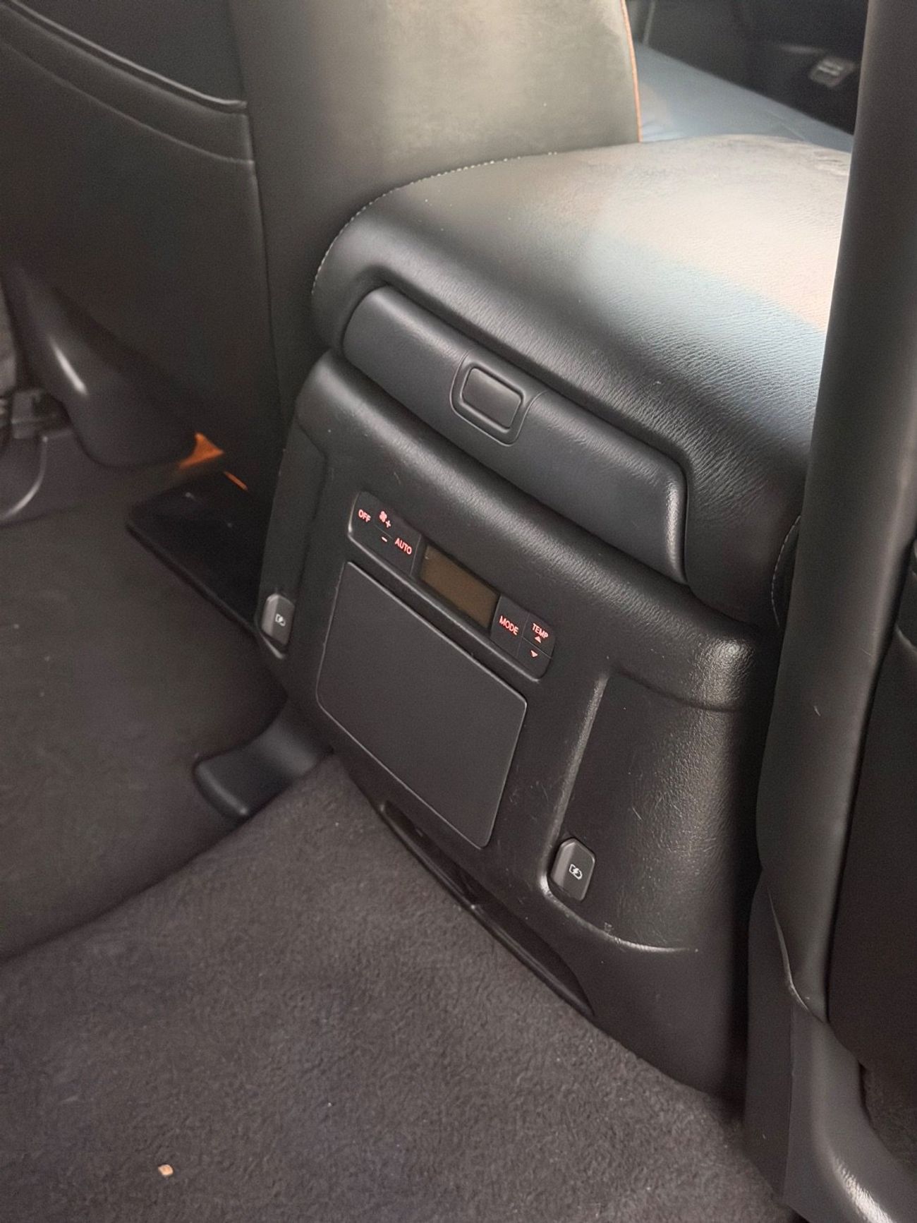 Nissan Armada SL (NON GCC) Nissan Armada