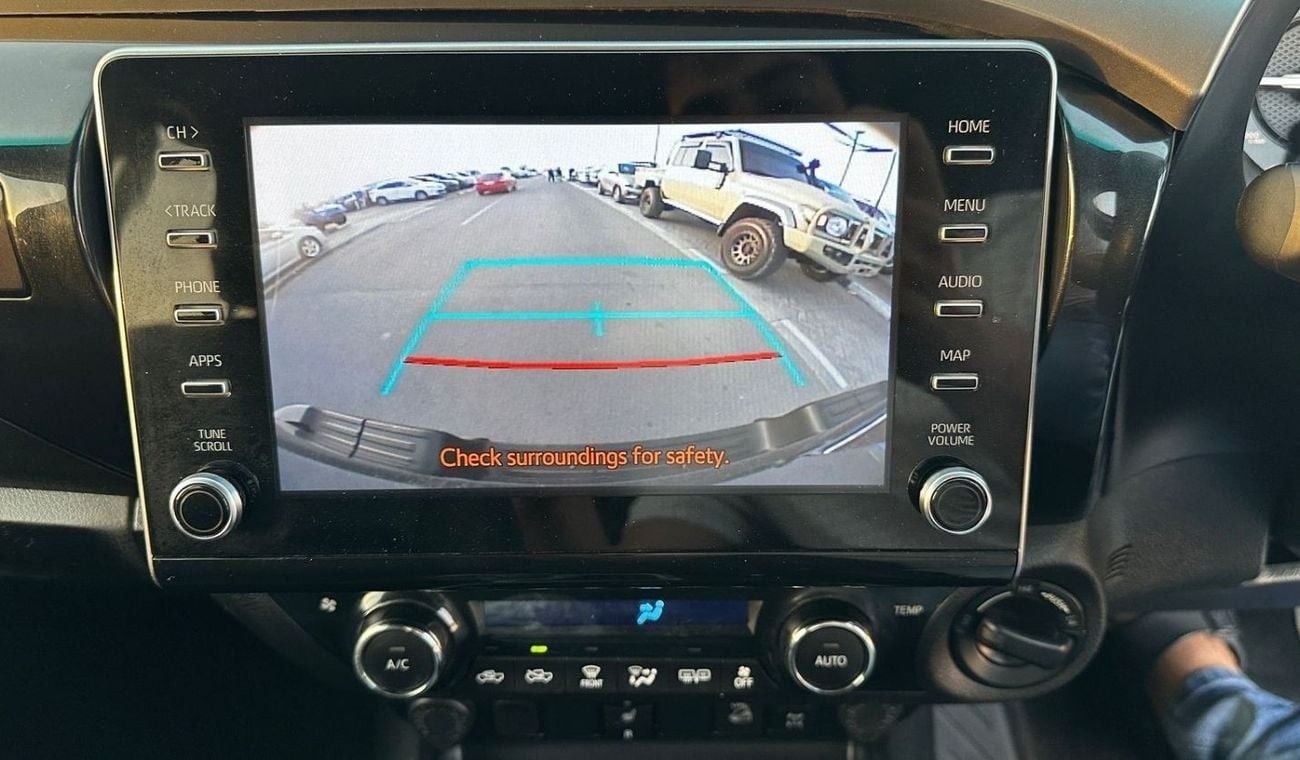 Toyota Hilux SR5 LEATHER ELECTRIC SEATS RHD DIESEL 2.8