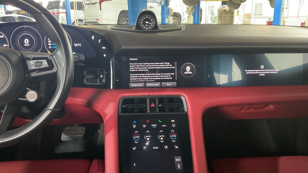 بورش تايكان 4 Cross Turismo | شامل الضمان | 0 ﺪﻔﻋﺓ ﺃﻮﻟﻯ