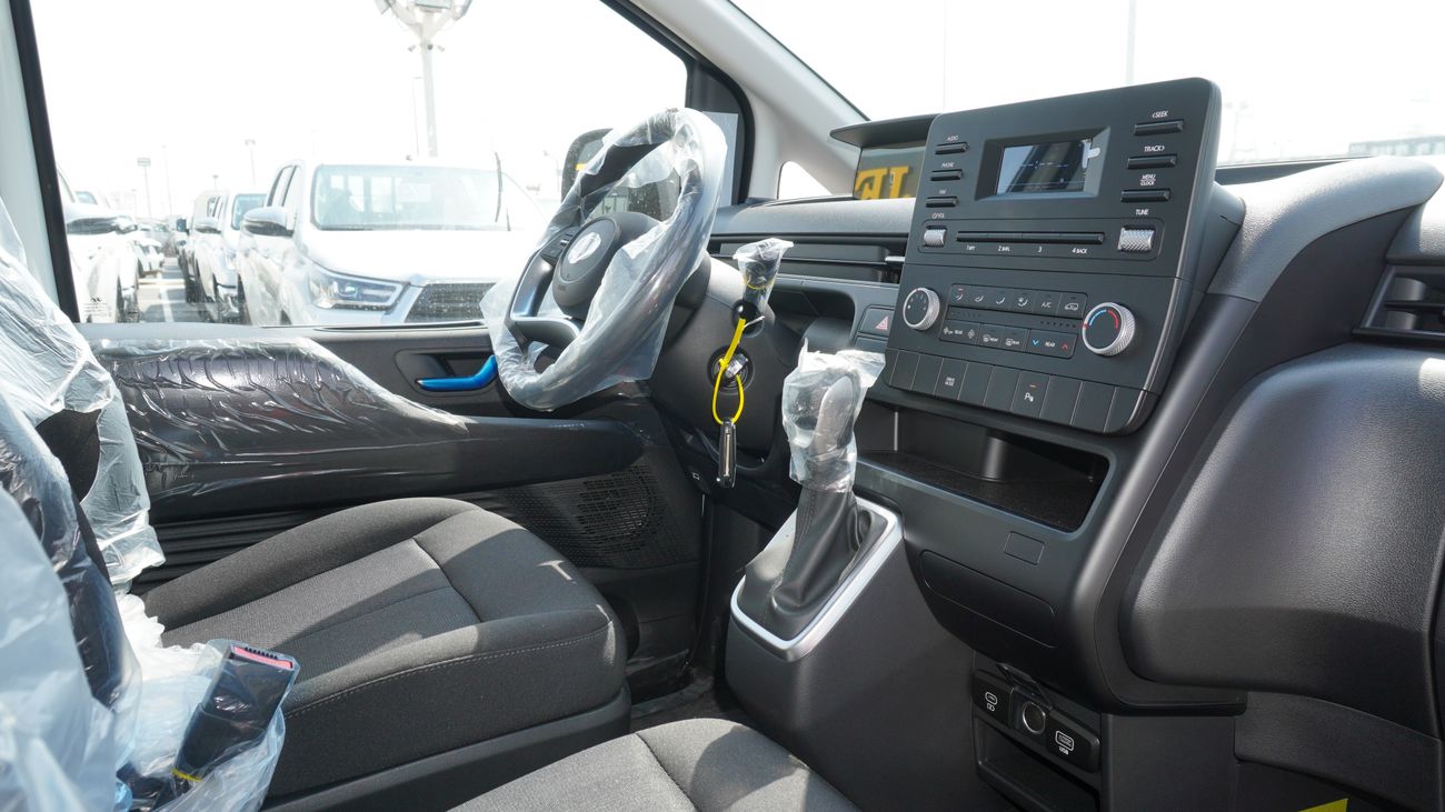 Hyundai Staria 3.5 L V6