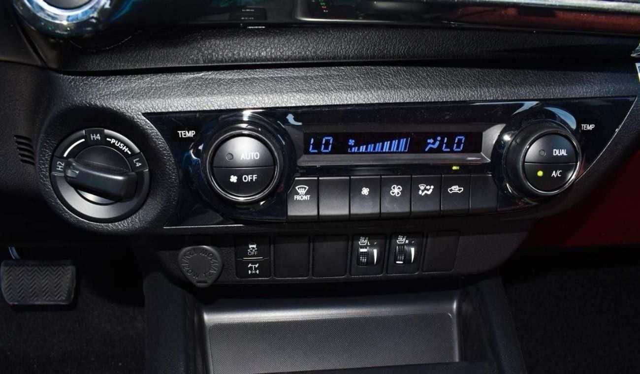تويوتا هيلوكس S GLX 2.7L 4WD A/T S GLX 2.7L 4WD, KEYLESS ENTRY, PUSH START, SEAT COOLER , MODEL 2024 SAUDI SPECS