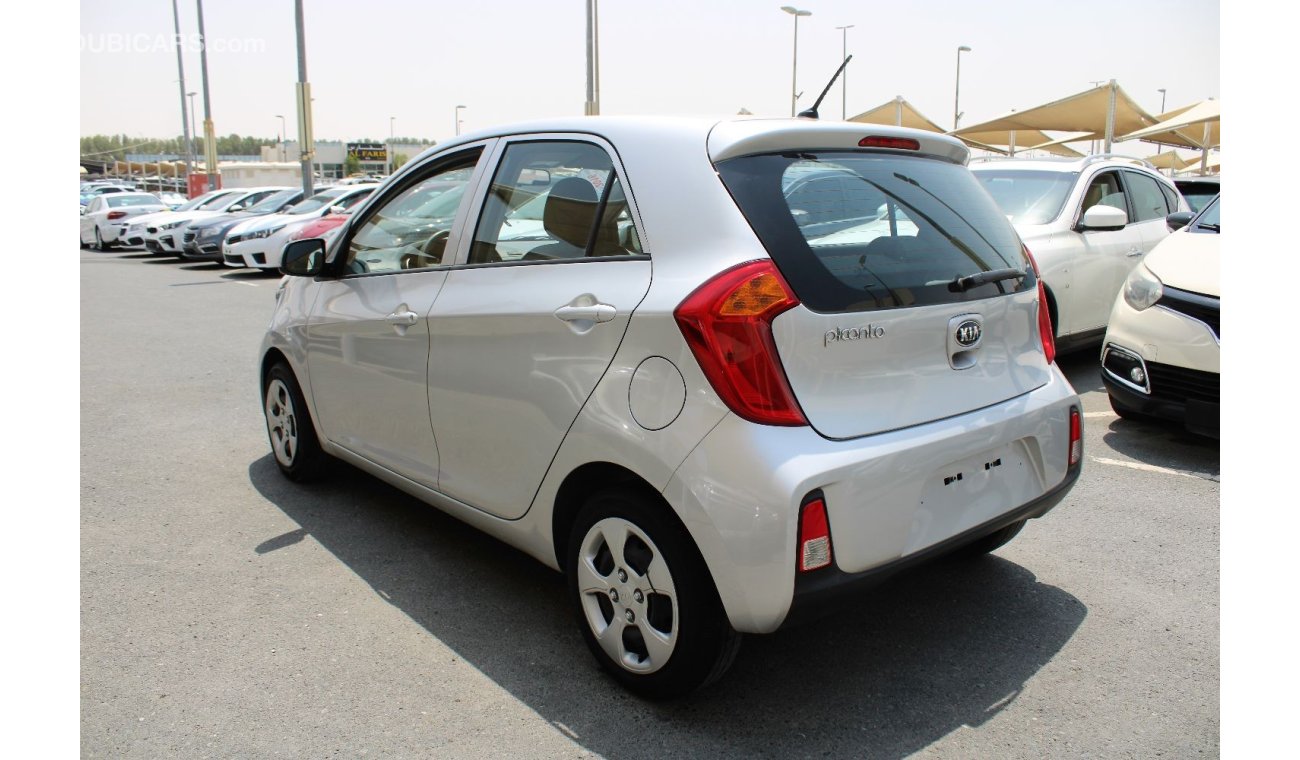 Kia Picanto EX ACCIDENT FREE - GCC - CAR IS IN PERFECT CONDITION INSIDE OUT