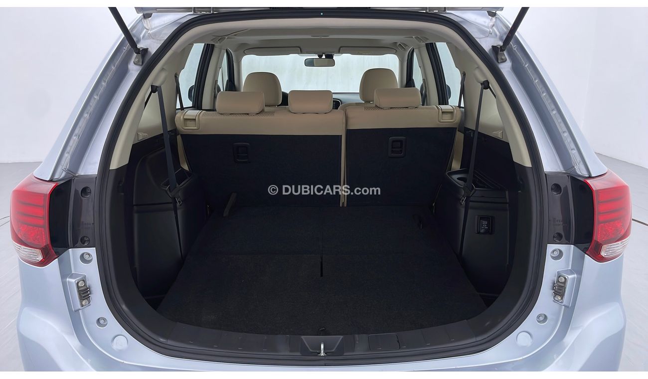 ميتسوبيشي آوتلاندر GLS 2 | +مع الضمان | كمان تم فحص ١٥٠