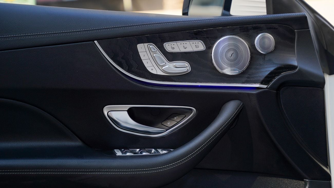 مرسيدس بنز E 400 كوبيه