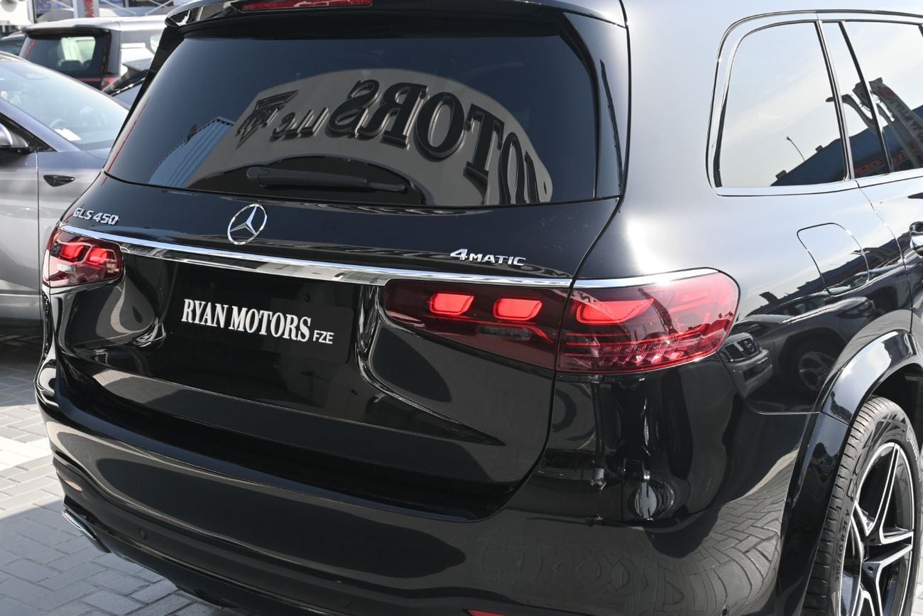 مرسيدس بنز GLS 450 Mercedes GLS 450 3.0L Turbo In-Line 6 with Mild Hybrid, Model 2025